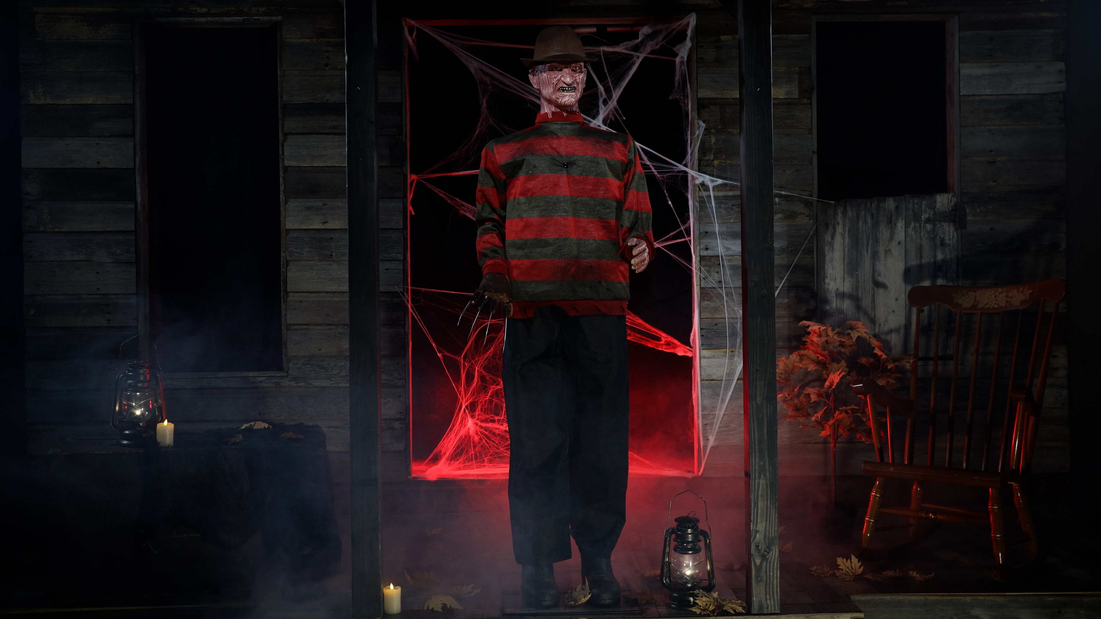 Bring the nightmare to life with our Freddy Krueger Animatronic Halloween Decoration! This spine-chilling decoration features the iconic horror villain from the "A Nightmare on Elm Street" movie series.